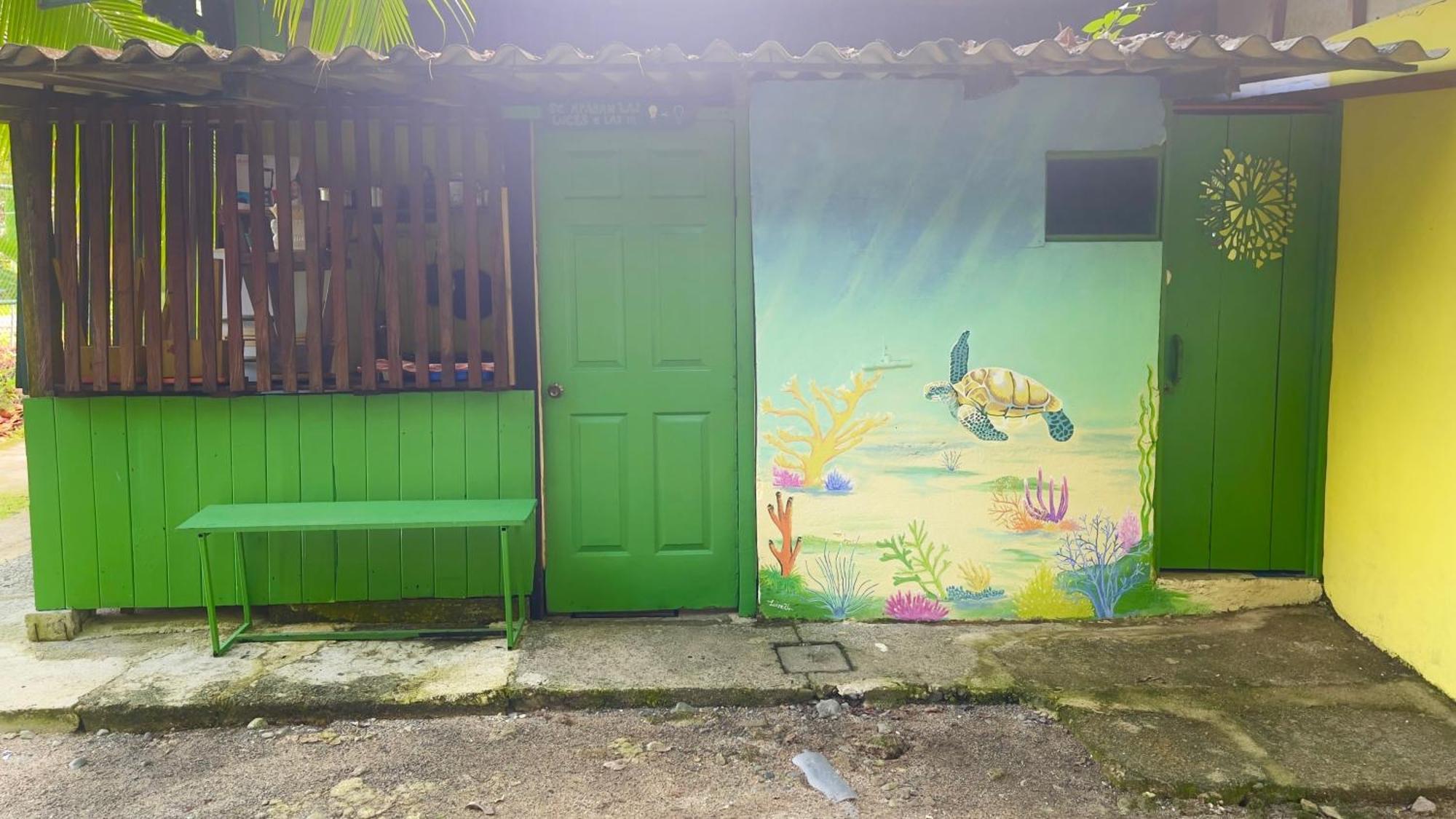 Casa Mamre Hostel Cahuita Luaran gambar