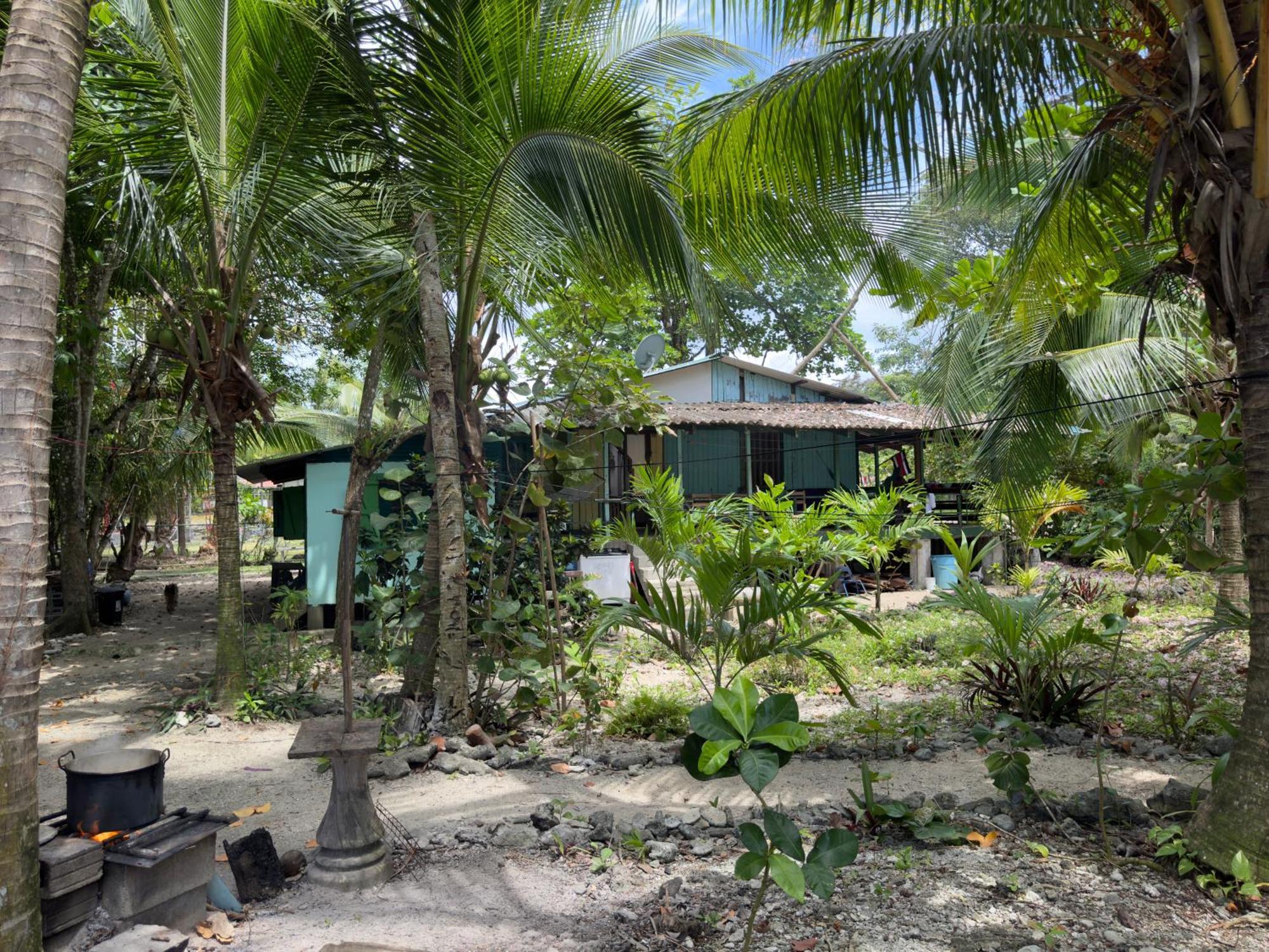 Casa Mamre Hostel Cahuita Luaran gambar