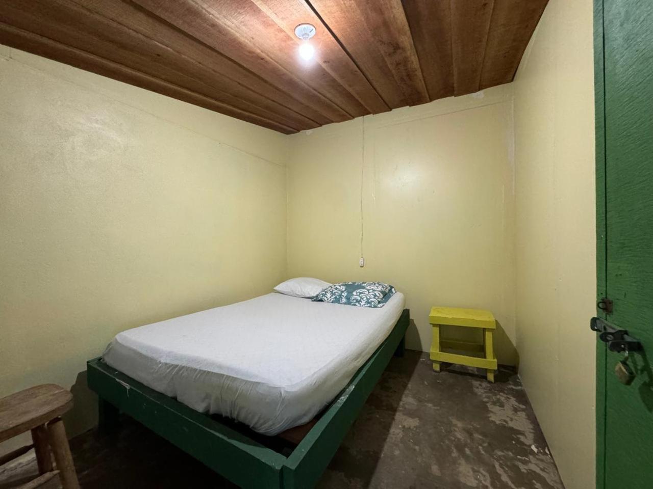 Casa Mamre Hostel Cahuita Luaran gambar