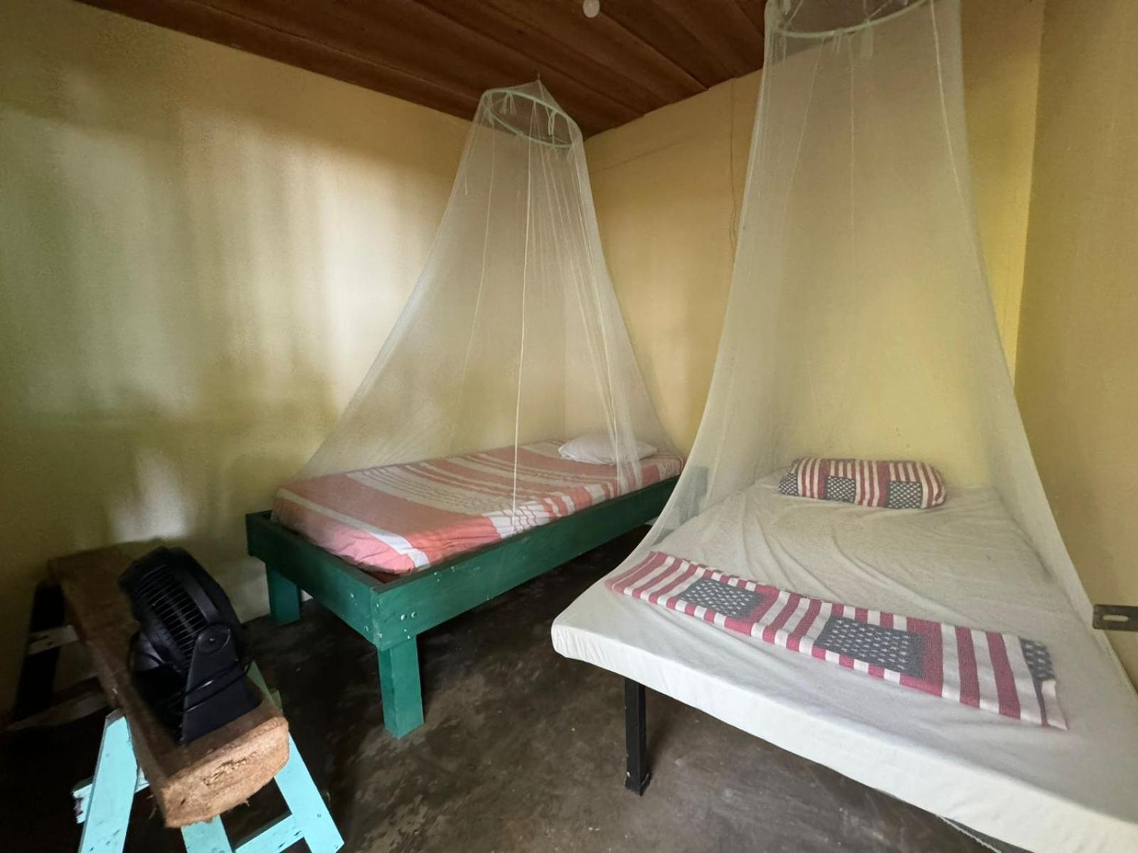 Casa Mamre Hostel Cahuita Luaran gambar